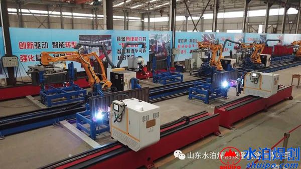 人呢?機(jī)器人-水泊焊割欄板智能焊接生產(chǎn)線(xiàn) 人呢?機(jī)器人-水泊焊割欄板智能焊接生產(chǎn)線(xiàn)