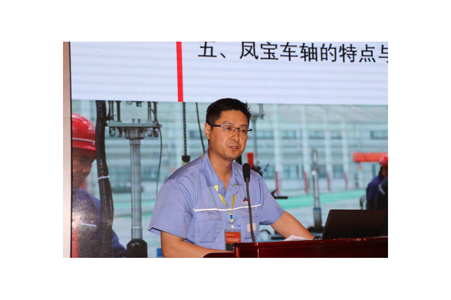 鳳寶重科常務(wù)副總經(jīng)理張朝學(xué) 鳳寶重科常務(wù)副總經(jīng)理張朝學(xué)