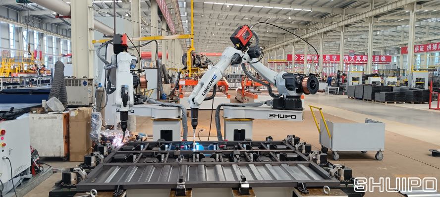 3花欄焊接機器人 3花欄焊接機器人